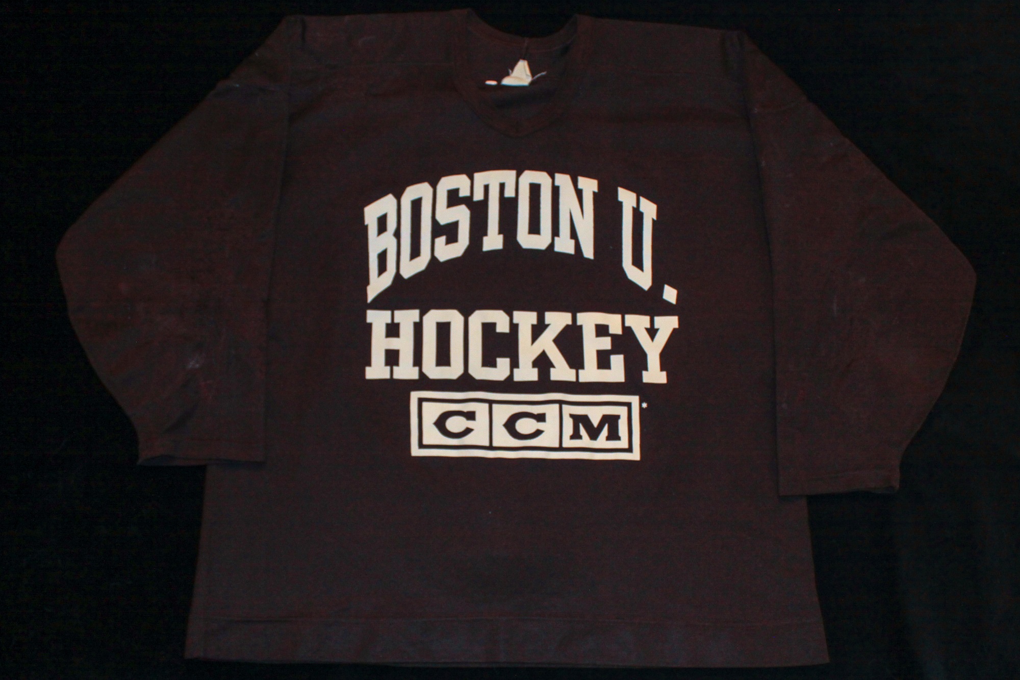boston university retro hockey jersey