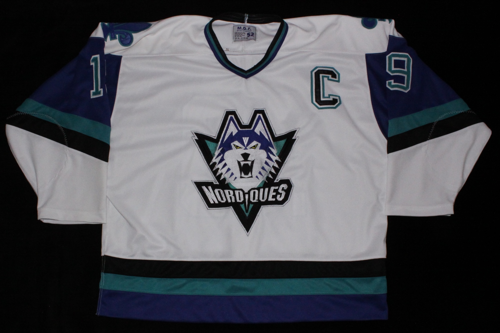 Nordiques Wolf jersey : r/nhl