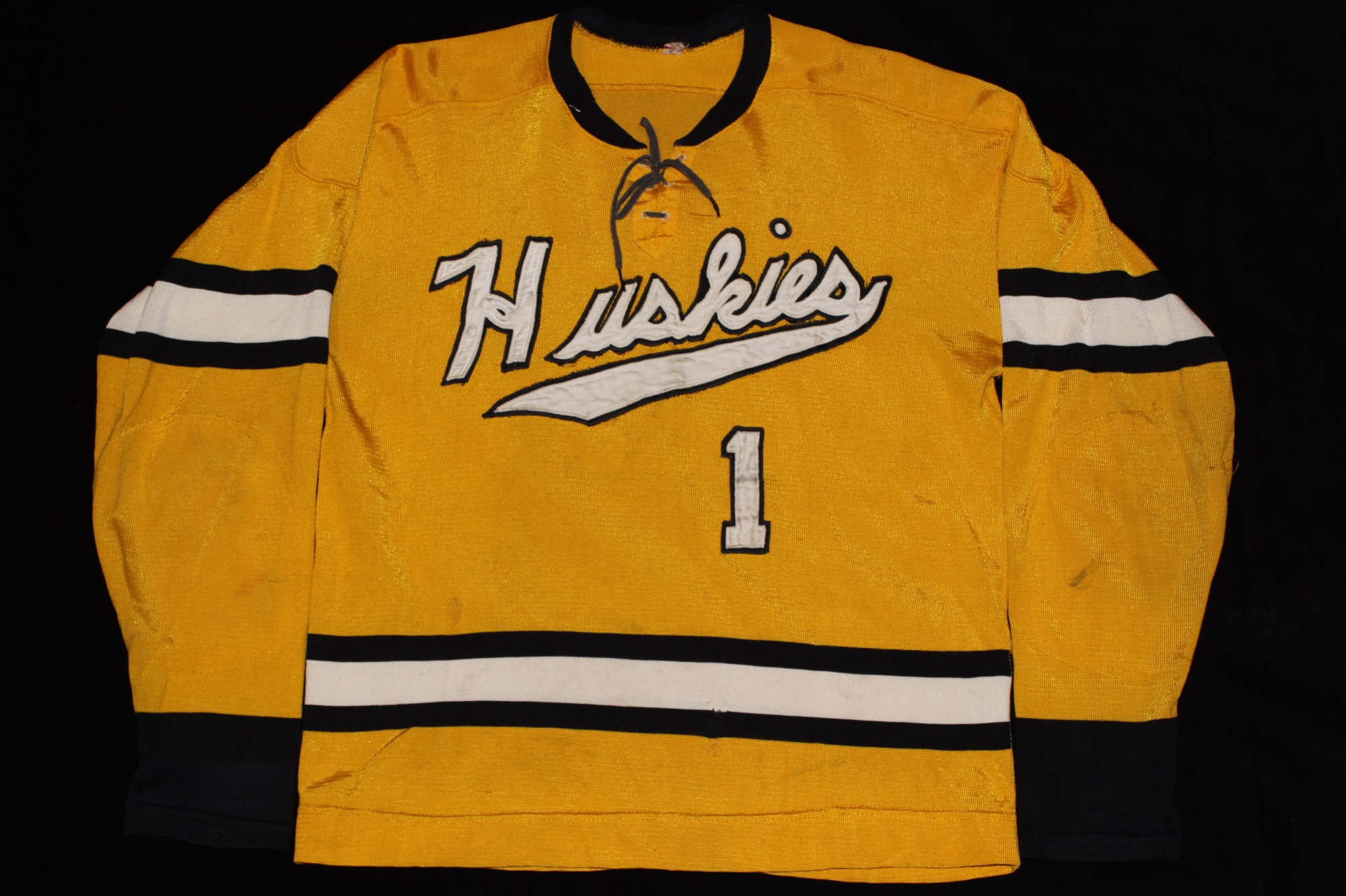 GVJerseys - Game Worn Hockey Jersey Collection - Michigan State